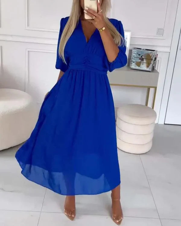 Niobe - Elegant women's dress with mid-length sleeves