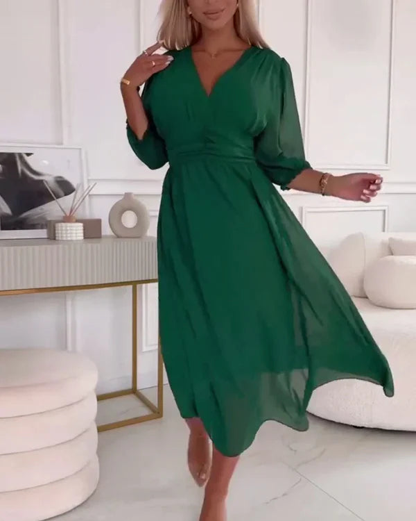 Niobe - Elegant women's dress with mid-length sleeves